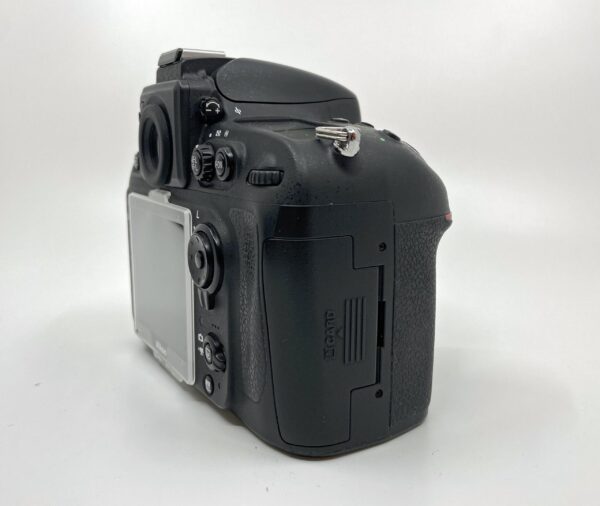 FOTOCAMERA DIGITALE REFLEX F.F. NIKON D800 SOLO BODY - immagine 5