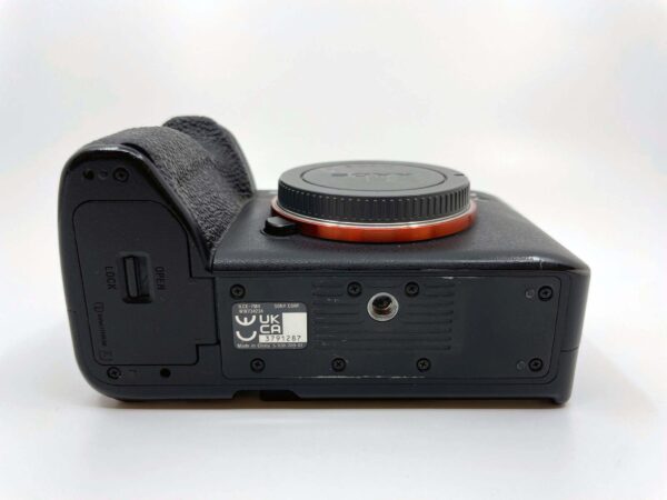 FOTOCAMERA DIGITALE MIRRORLESS FF SONY A7M4 SOLO BODY - immagine 4