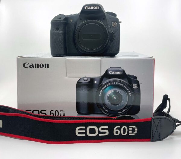 FOTOCAMERA DIGITALE REFLEX CANON EOS 60D