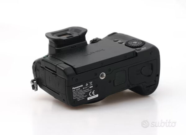 FOTOCAMERA DIGITALE MIRRORLESS PANASONIC GH5.CORPO - immagine 3